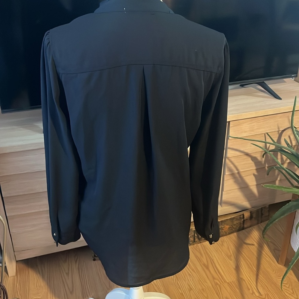 MNK blouse - Picture 4 of 6